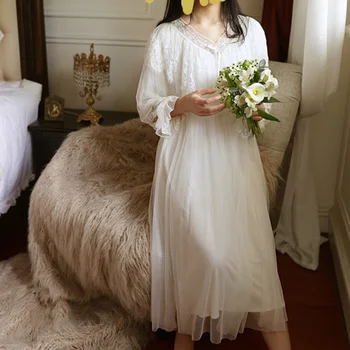 Naujas Saldus, Minkštas Baltas Nėrinių V - Kaklo Moterų Nightgowns ilgomis Rankovėmis Sleepwear Elegantiškas Moteris Derliaus Naktį Princesė Suknelė